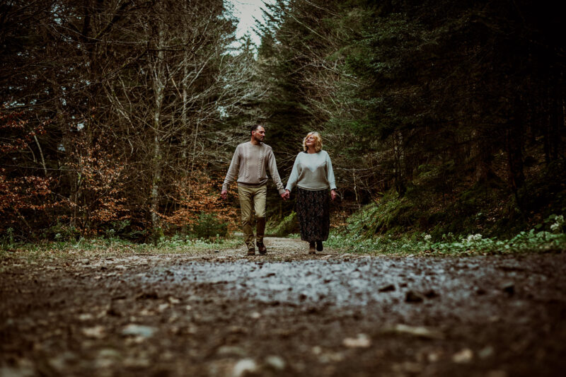 Séance photo couple forêt Linthal Laura Évasion Photographie photographe alsace